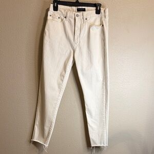 Banana Republic White Straight Jeans SZ 30